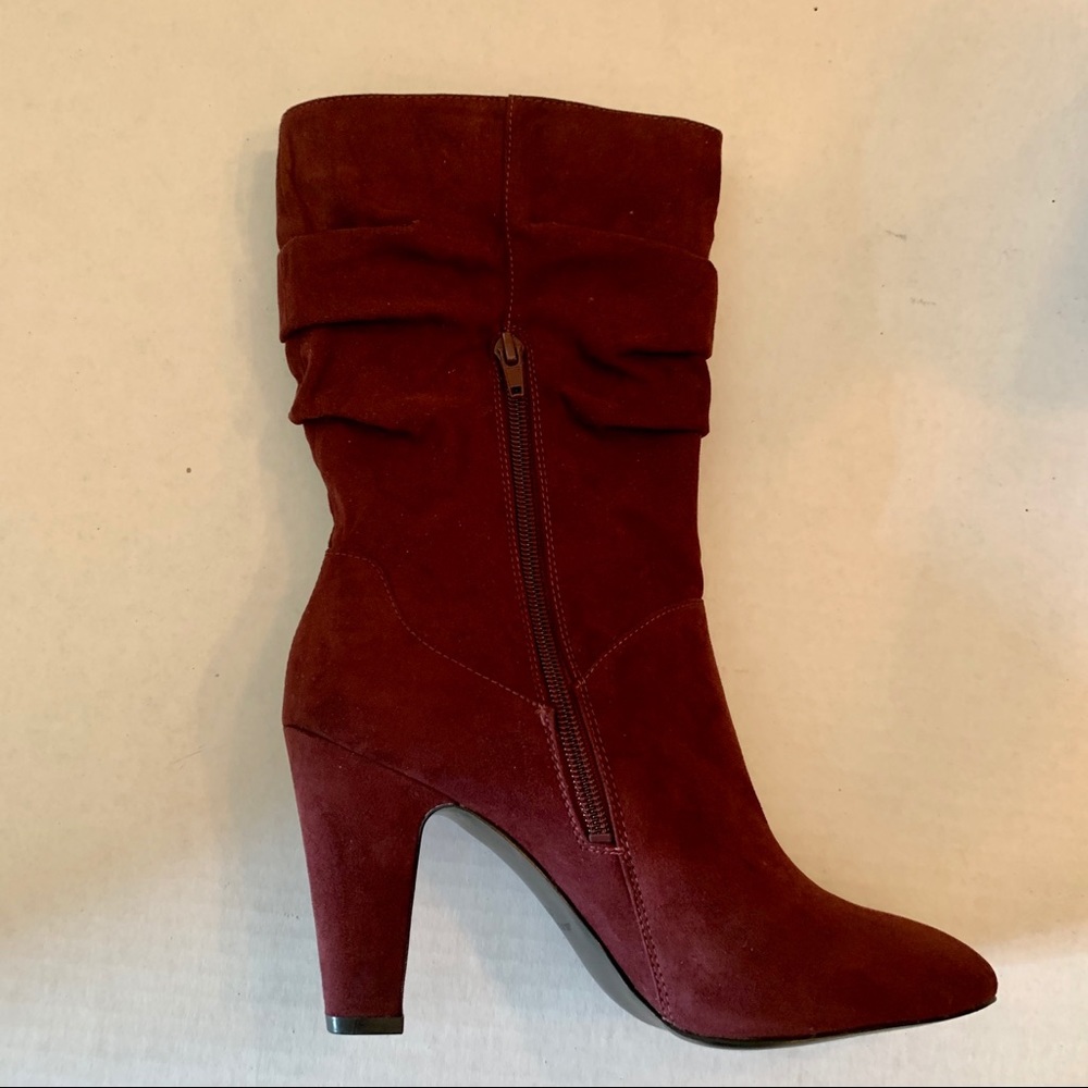 NWOT Nine West faux burgundy suede boots.